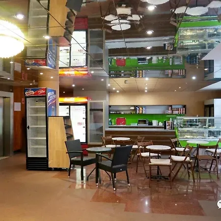 Attila Apartmans 住宿加早餐酒店